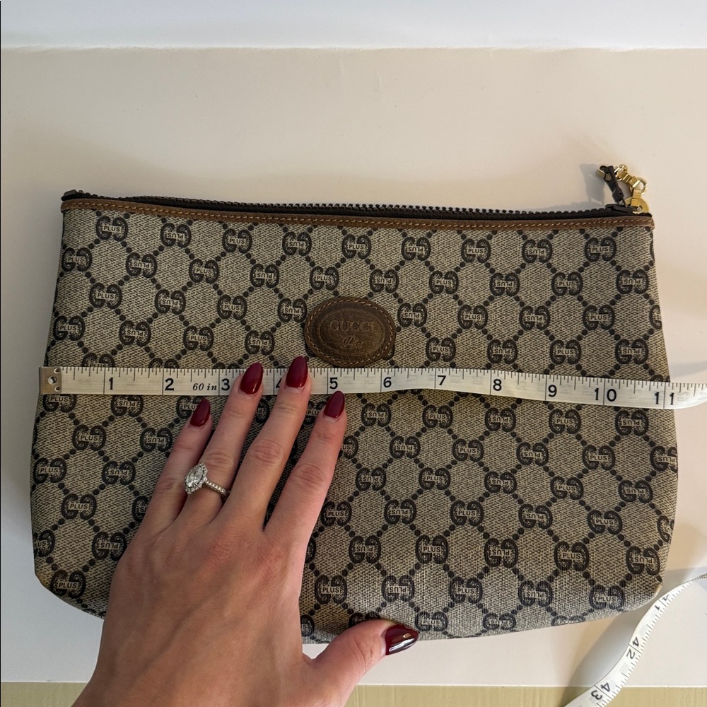 Vintage GUCCI PLUS Clutch Pouch w/ Original Auth - Picture 10 of 11